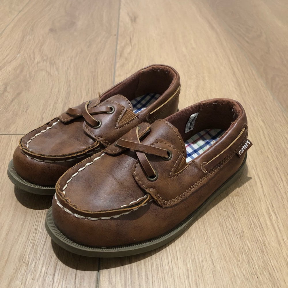 Carters Size 10 Toddler Boys Brown Loafers Excellent Condition